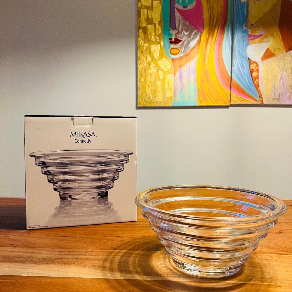 Mikasa Connolly Glass Bowl